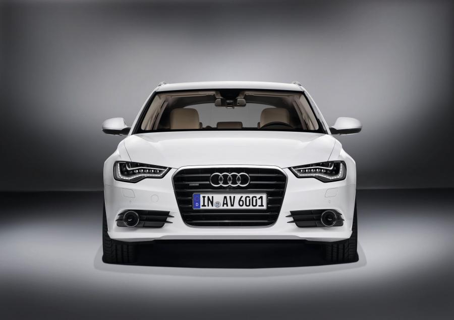  Audi A6 3.0 TDI Quattro Avant (4G, C7) 2011 года  (WW) (фото 22 из 47)